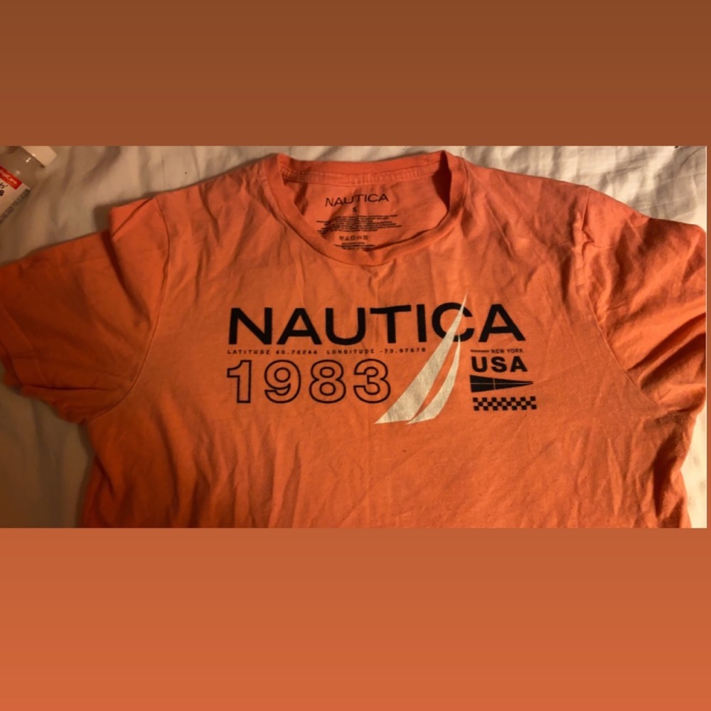 Nautica shirt like new